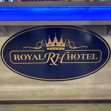 Royal Hotel Cserkeszőlő المظهر الخارجي الصورة