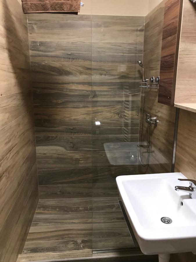 Royal Hotel Cserkeszőlő المظهر الخارجي الصورة